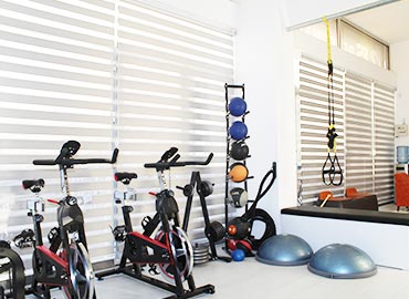 ES Personal Training & Power Plate Studio